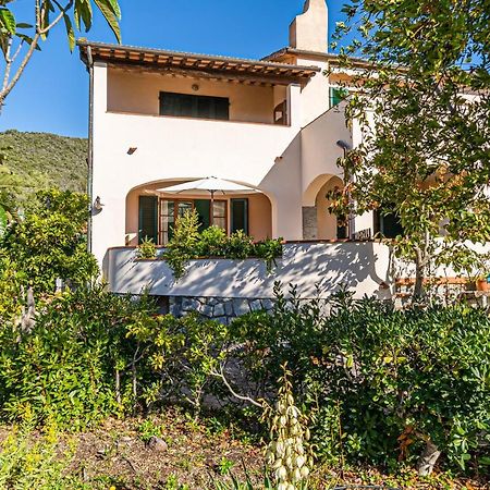 Case Vacanza Filetto A Marina Di Campo Literno Exterior photo