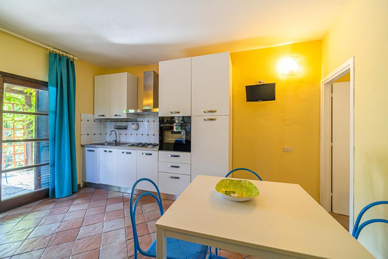 Case Vacanza Filetto A Marina Di Campo Literno Exterior photo